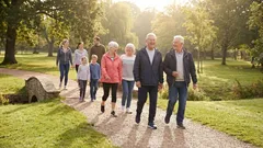 Cada passo conta: por que uma caminhada normal é mais benéfica do que uma maratona